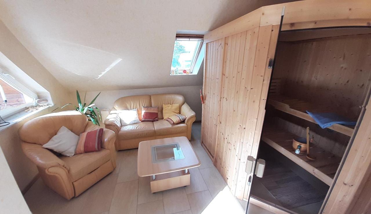 Fewo Hohen Neuendorf Bei Berlin Mit Sauna Und Fuss-Spa Екстер'єр фото