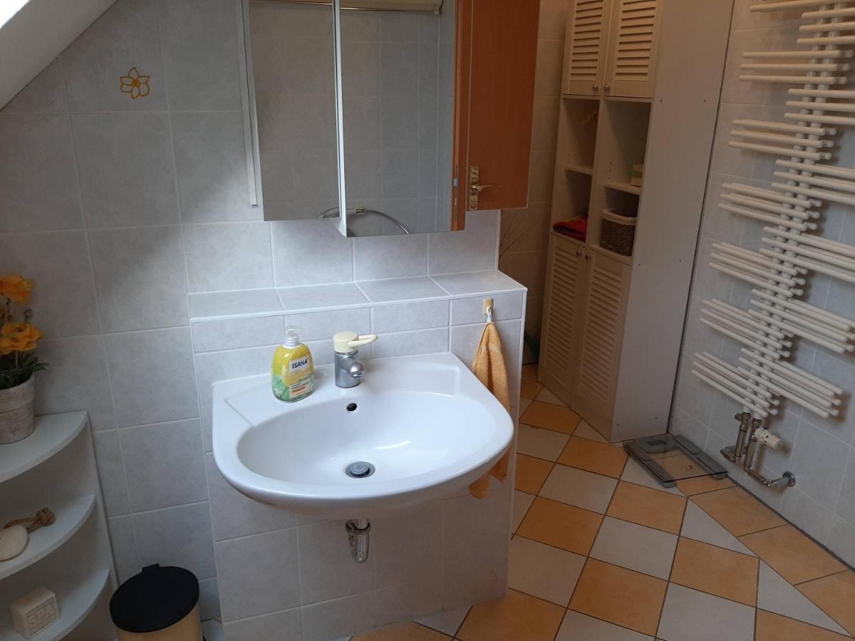 Fewo Hohen Neuendorf Bei Berlin Mit Sauna Und Fuss-Spa Екстер'єр фото